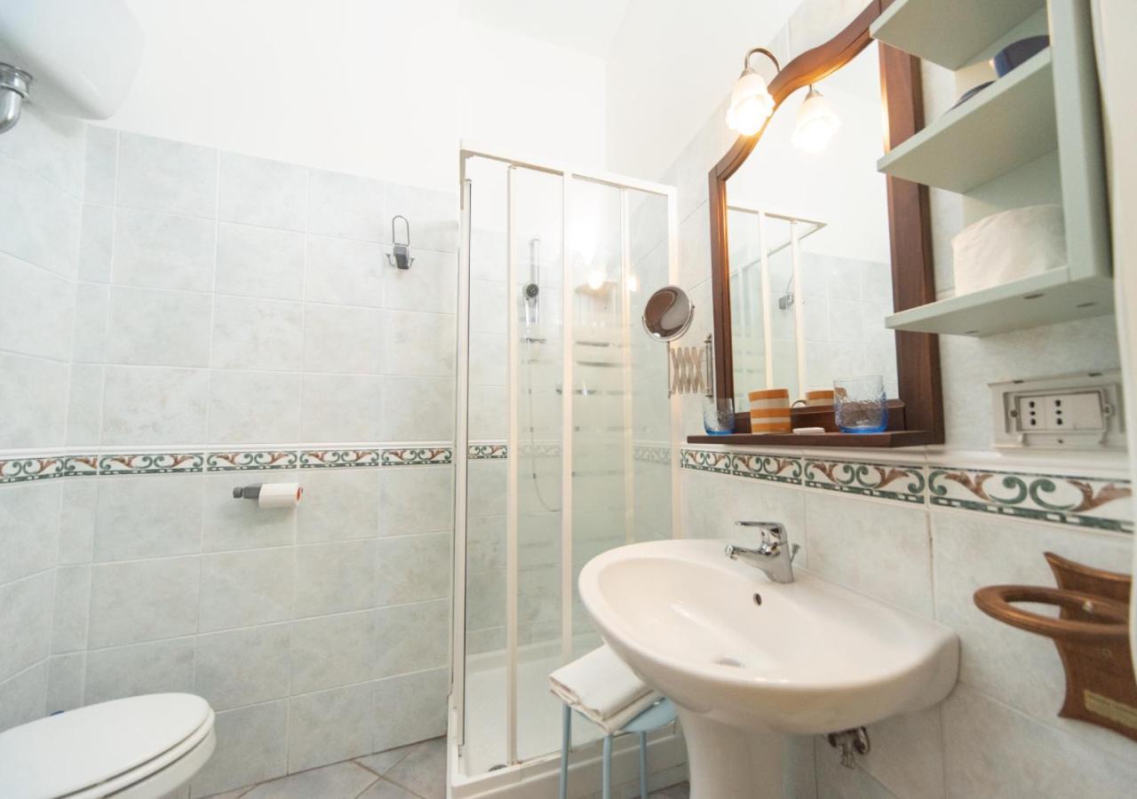 Postiglione Il Sorgituro - Agriturismo מראה חיצוני תמונה
