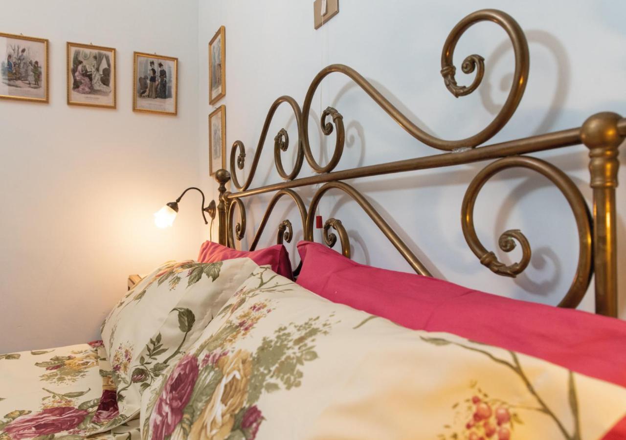 Postiglione Il Sorgituro - Agriturismo מראה חיצוני תמונה
